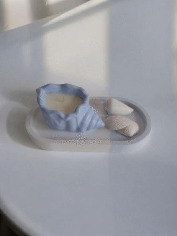 cuenco caracol con vela aromática