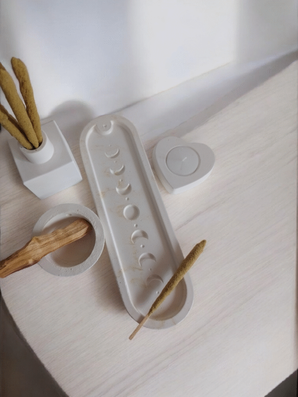 Porta Sahumerios “Face Lunar”