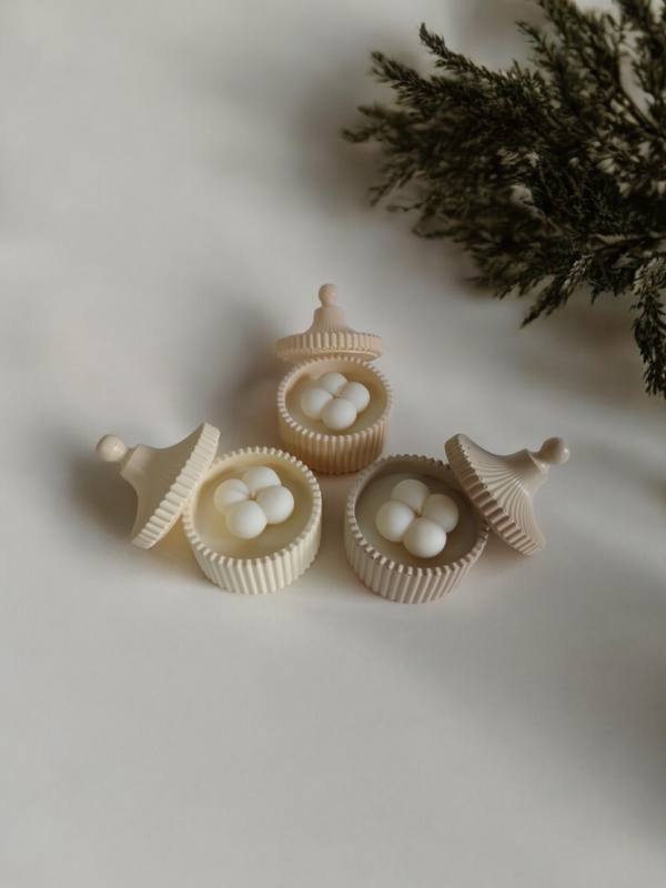 Alhajeros con vela aromática